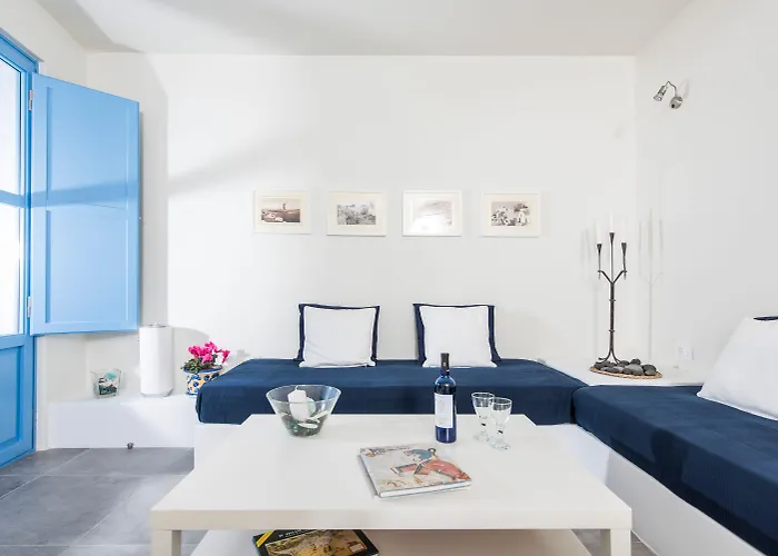 Fava Eco Aparthotel Foinikia (Santorini)