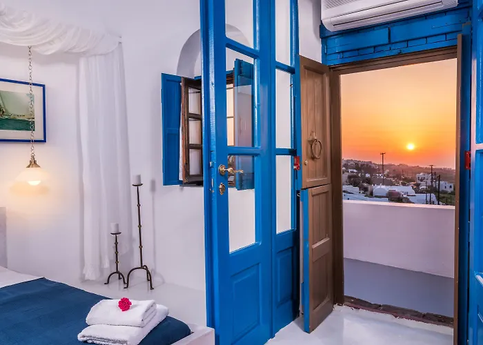 Fava Eco 4* Foinikia (Santorini)