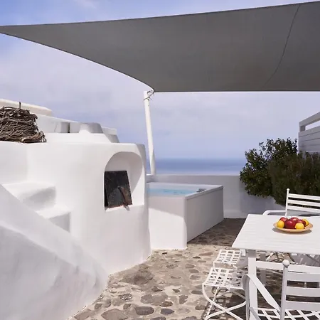 Fava Eco Aparthotel Foinikia (Santorini)
